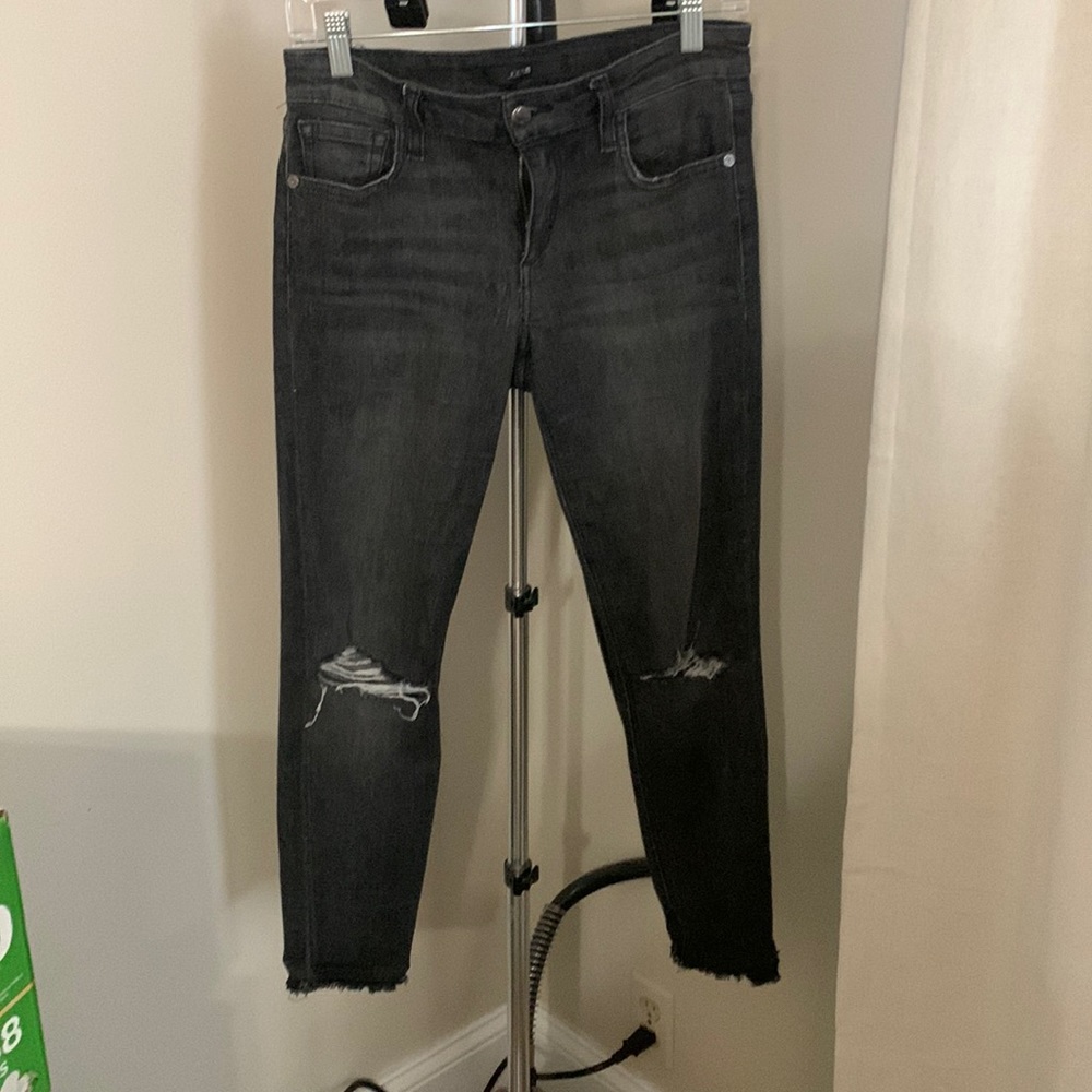 Stretch skinny ankle distressed